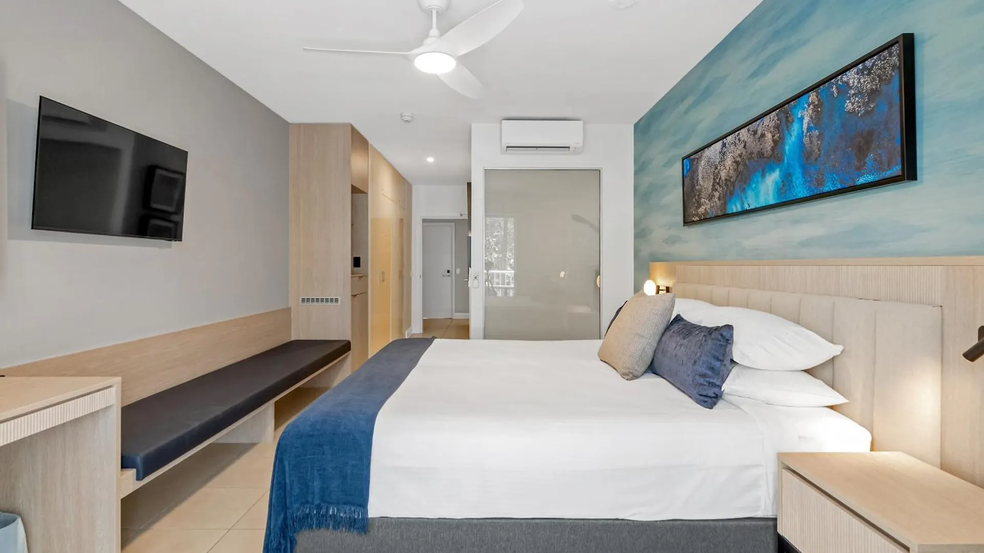 Elysium Private Apartments At Beach Club & Spa 0*, Palm Cove Australia