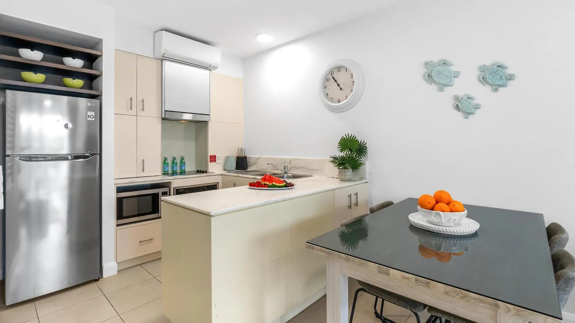 Elysium Private Apartments At Beach Club & Spa Palm Cove