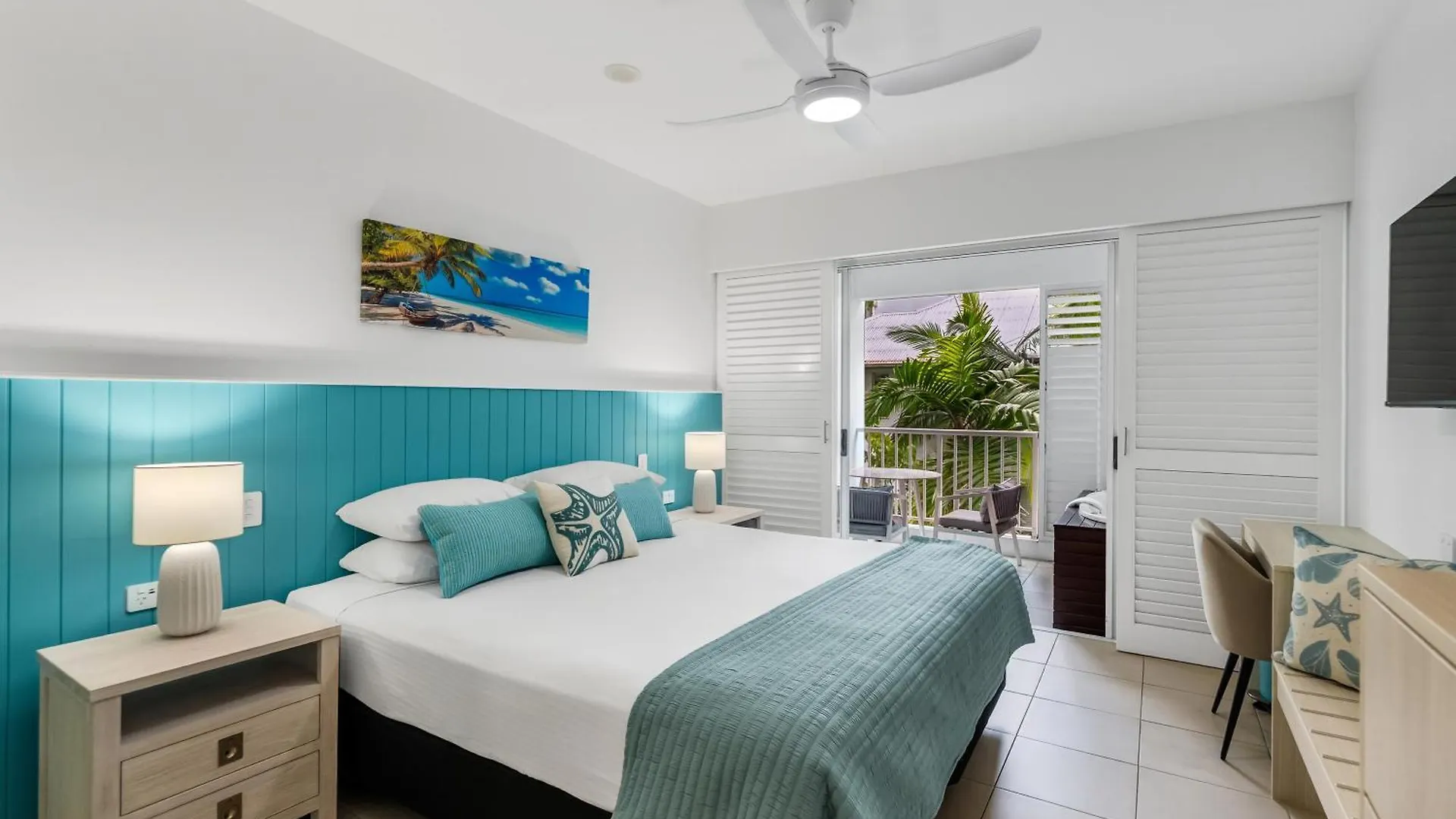 Elysium Private Apartments At Beach Club & Spa Palm Cove