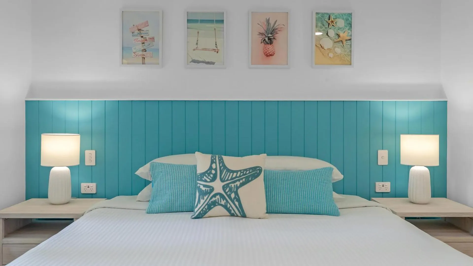 Elysium Private Apartments At Beach Club & Spa 0*, Palm Cove