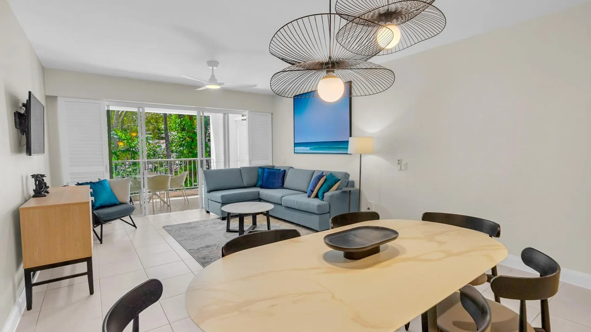 Elysium Private Apartments At Beach Club & Spa 0*, Palm Cove