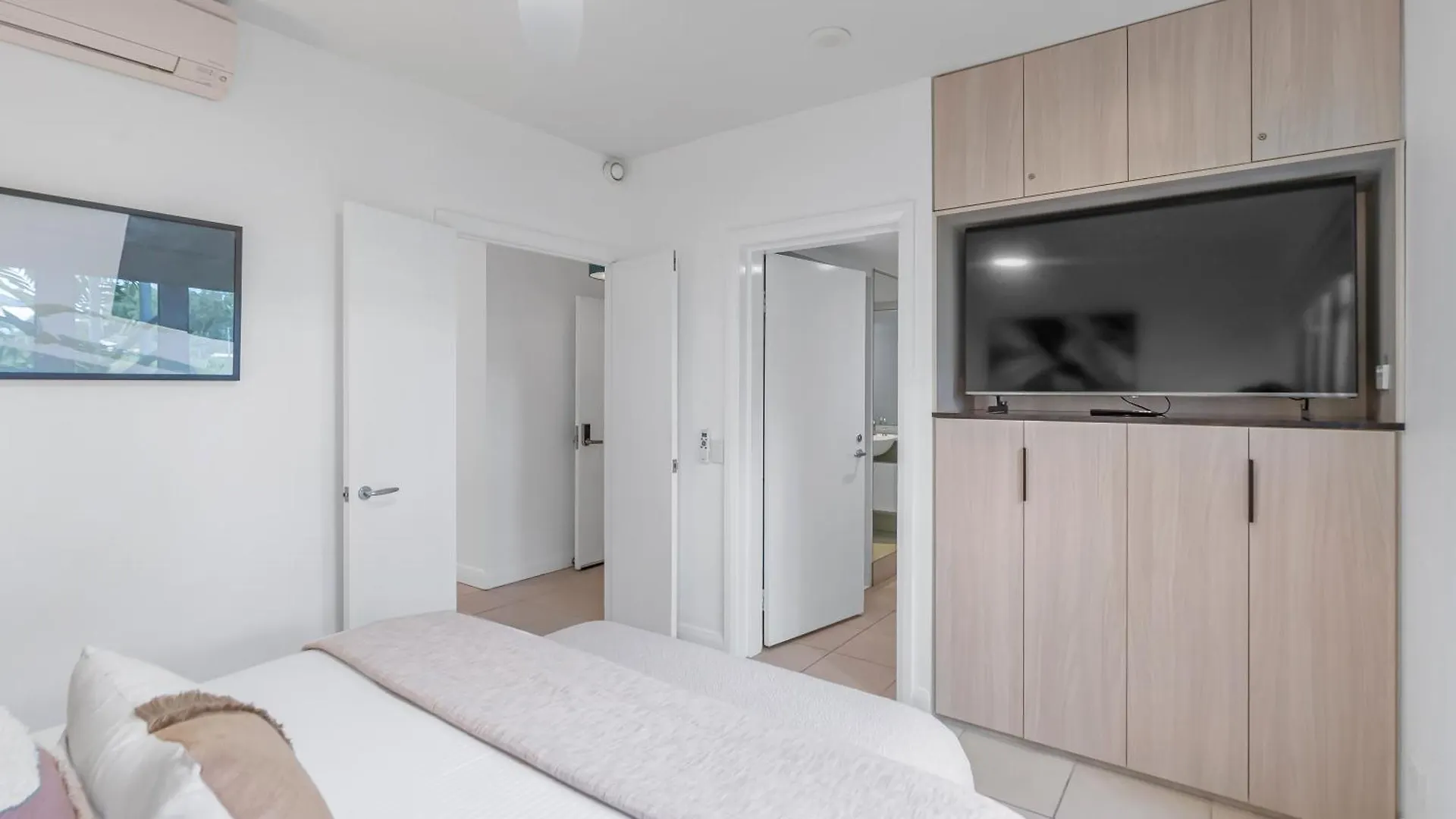 Elysium Private Apartments At Beach Club & Spa Australia