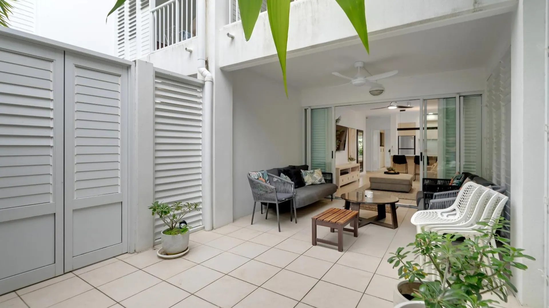 Elysium Private Apartments At Beach Club & Spa Australia