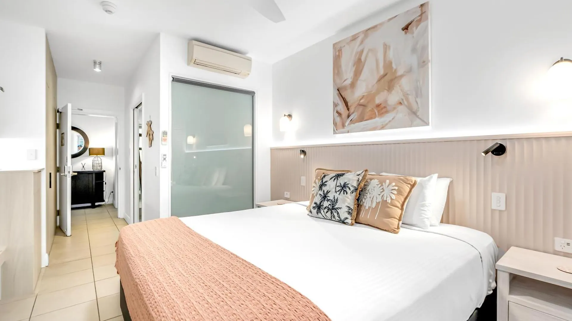 Elysium Private Apartments At Beach Club & Spa Palm Cove